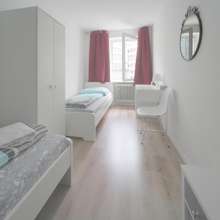 Schoenes Helles Zimmer Direkt In Frankfurt City Nr 301 Hotel Frankfurt am Main Exterior photo
